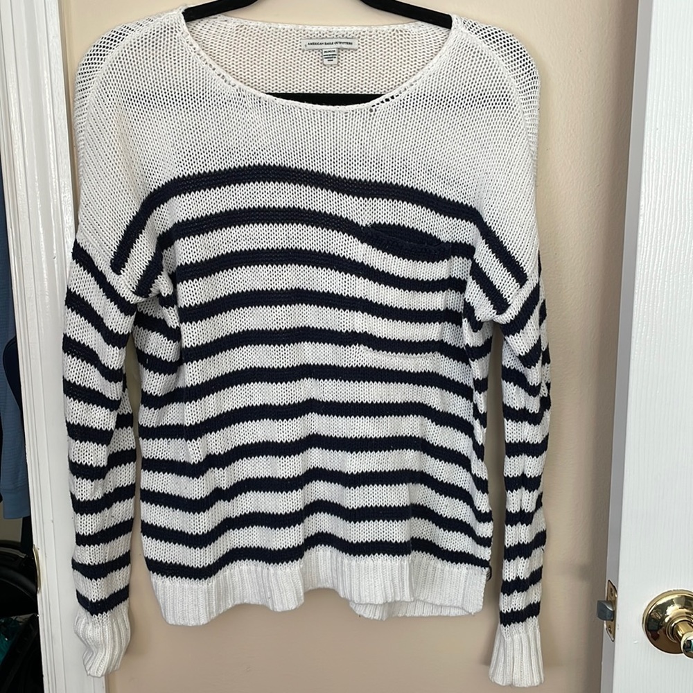 Longe sleeve sweater